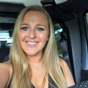 Meet your Posher, Kelsey